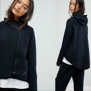 Nike Black Tech Workout Longsleeve Jacket w/ Hood